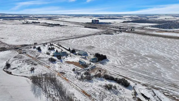 27556 Township Road 372, Rural Red Deer County, AB T4G 0M5