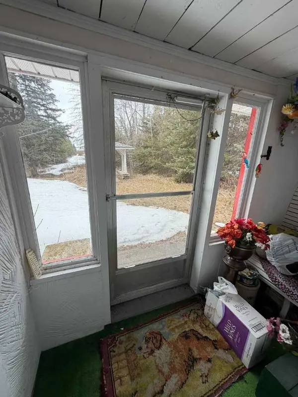 85 OLIVER AVE, Gull Lake, AB T0C 2J0