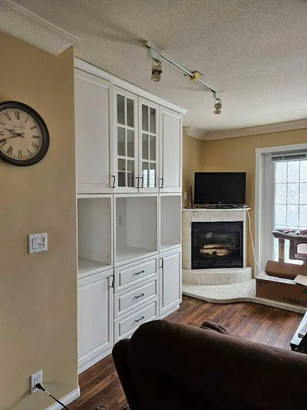 5519 Kerry Wood DR #204, Red Deer, AB T4N 4X3