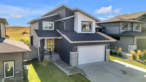 7 VANVELLER WAY, Sylvan Lake, AB T4S 0M4