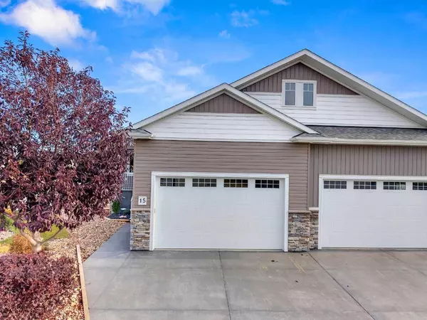 15 Rosse PL, Sylvan Lake, AB T4S 0M7