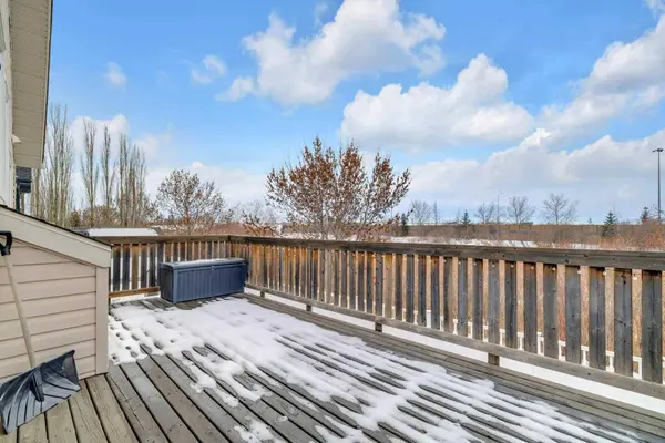 156 Wiley CRES, Red Deer, AB T4N 7G7