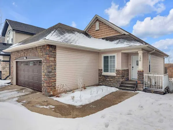 156 Wiley CRES, Red Deer, AB T4N 7G7