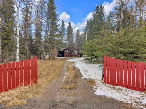 354047 Highway 22, Rural Clearwater County, AB T0M 0M0