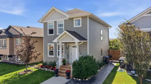9 Hampton CRES, Sylvan Lake, AB T4S 0N2