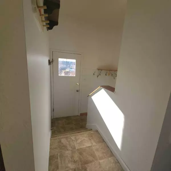 5125 48 AVE, Rimbey, AB T0C2J0