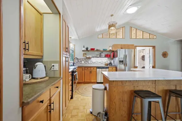 80 Parkland DR, Parkland Beach, AB T0C2J0