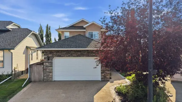 21 Leung Close, Red Deer, AB T4R 2W6