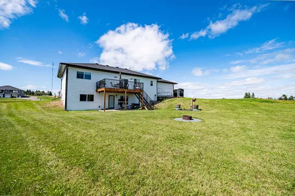 108 Bruhn BLVD, Rimbey, AB T0C2J0