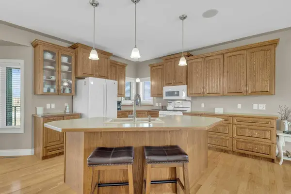 16 Fawn Meadows DR, Delburne, AB T0M 0V0