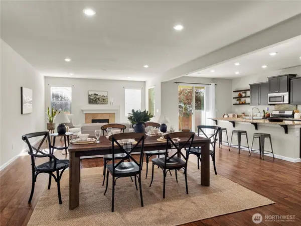 8627 Atlas AVE NE, Lacey, WA 98516