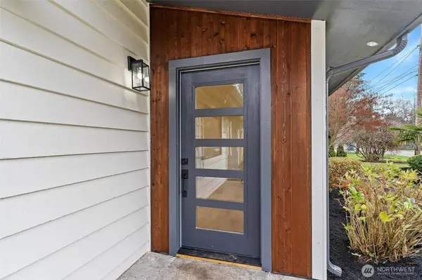 2306 Shirley St SE, Lacey, WA 98503