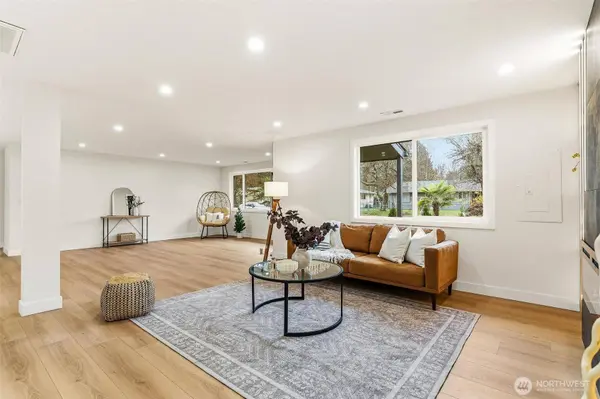 2306 Shirley St SE, Lacey, WA 98503