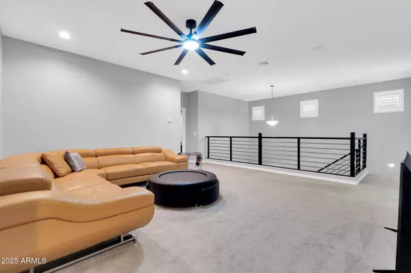 550 E ZION Place, Chandler, AZ 85249