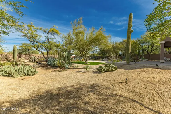 4830 E Palo Brea Lane, Cave Creek, AZ 85331