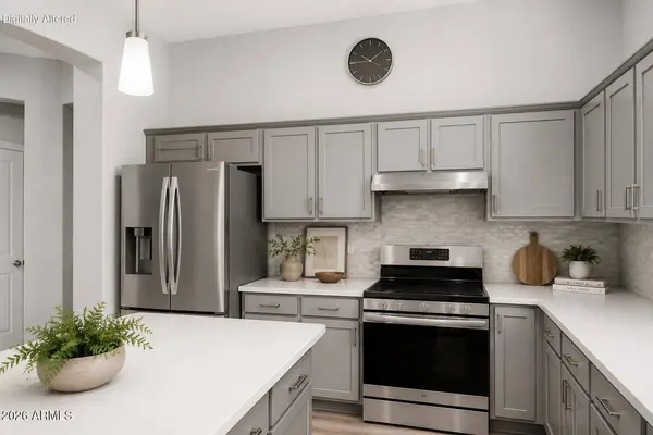 3718 S SETON Avenue, Gilbert, AZ 85297