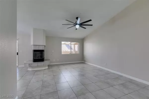 9436 Mount Cash AVE #101, Las Vegas, NV 89129