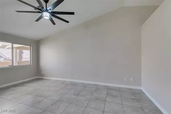 9436 Mount Cash AVE #101, Las Vegas, NV 89129