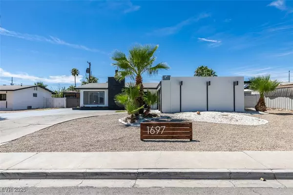 1697 Silver Mesa WAY, Las Vegas, NV 89169