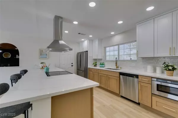 5025 W Gowan RD, Las Vegas, NV 89130