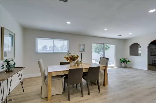 5025 W Gowan RD, Las Vegas, NV 89130