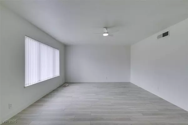 3370 Dunham CT, Las Vegas, NV 89121