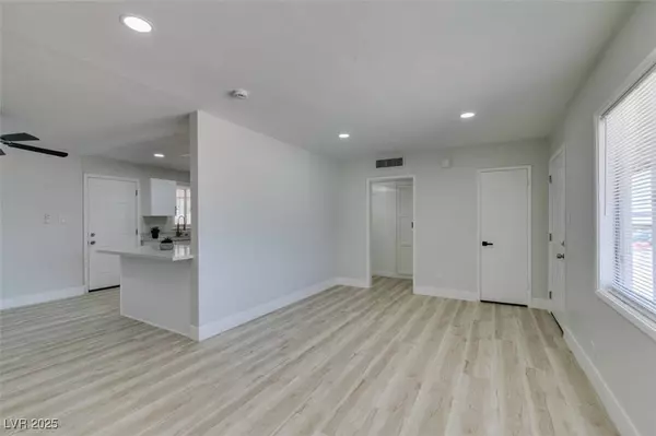 1825 Howard AVE, Las Vegas, NV 89104