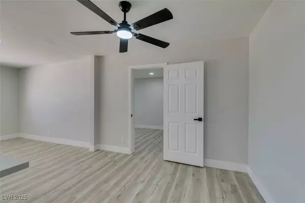 1825 Howard AVE, Las Vegas, NV 89104