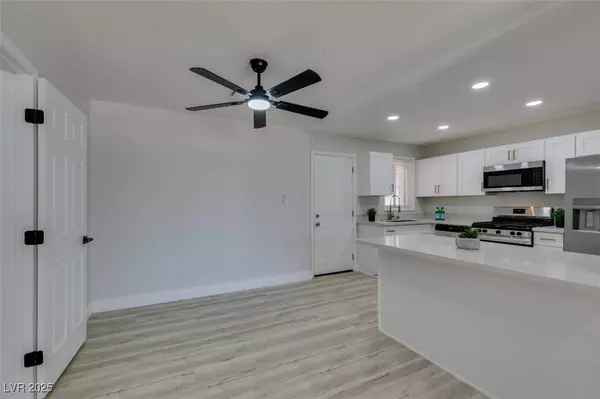 1825 Howard AVE, Las Vegas, NV 89104