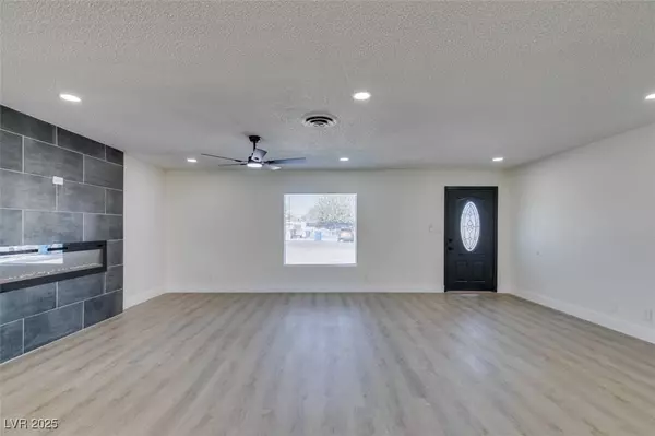 4539 Palmdale CT, Las Vegas, NV 89121