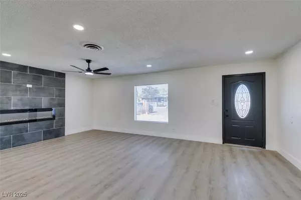 4539 Palmdale CT, Las Vegas, NV 89121