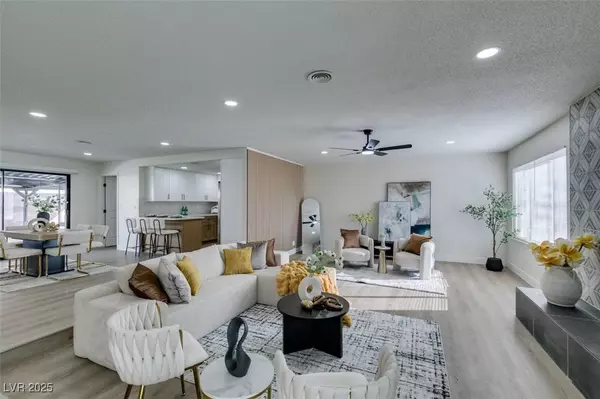 1698 Silver Mesa WAY, Las Vegas, NV 89169