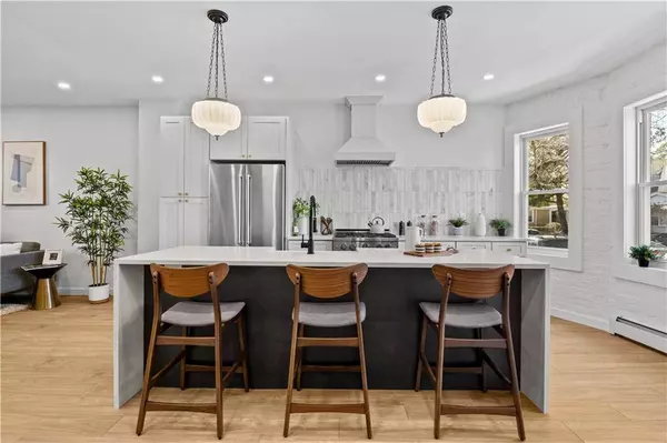 213 East 9th ST, Brooklyn, NY 11218