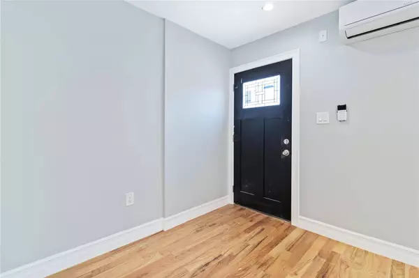 163-23 Sayres Avenue, Jamaica, NY 11433