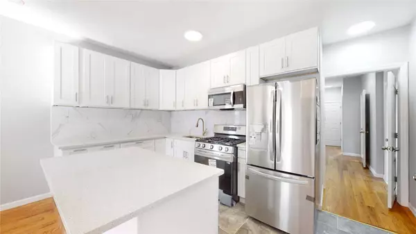 10701 Liverpool ST, Jamaica, NY 11435