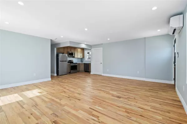 163-23 Sayres Avenue, Jamaica, NY 11433