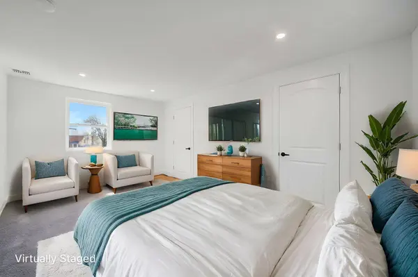 23 Elizabeth CT, Hempstead, NY 11550