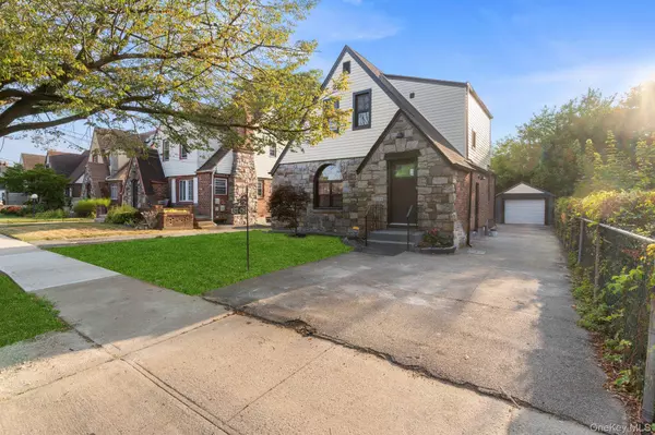 137-08 175 Street, Rochdale, NY 11434