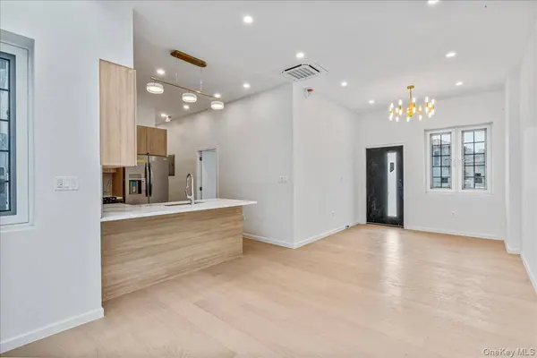 150-25 Hawtree ST, Ozone Park, NY 11417