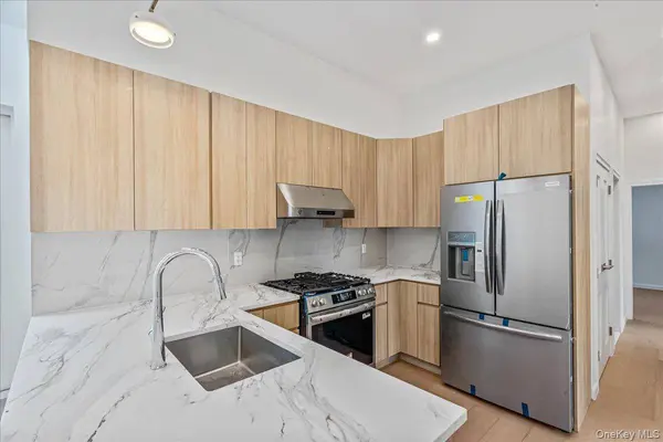 150-25 Hawtree ST, Ozone Park, NY 11417