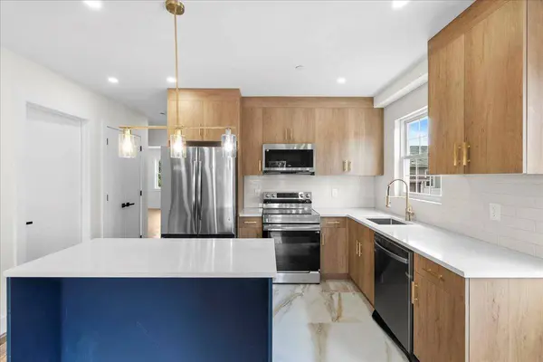 145-33 167th ST, Springfield Gardens, NY 11434