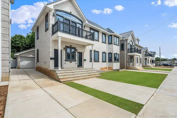 150-25 Hawtree ST, Ozone Park, NY 11417
