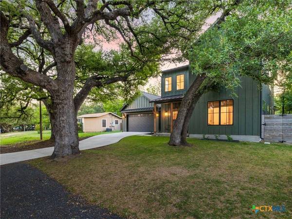 11000 5th ST, Jonestown, TX 78645