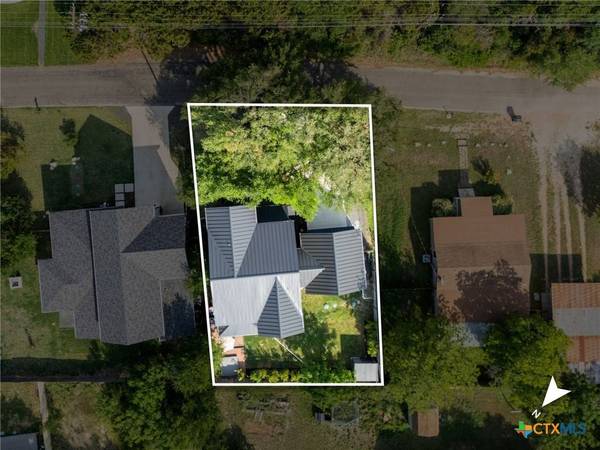 11000 5th ST, Jonestown, TX 78645