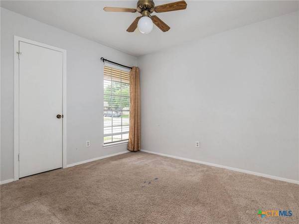 1304 Wroxton WAY, Round Rock, TX 78664