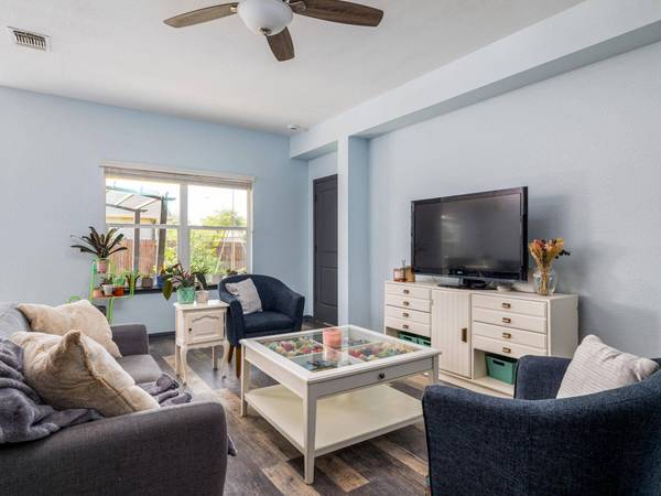 900 Hatton Hill LN, Austin, TX 78725