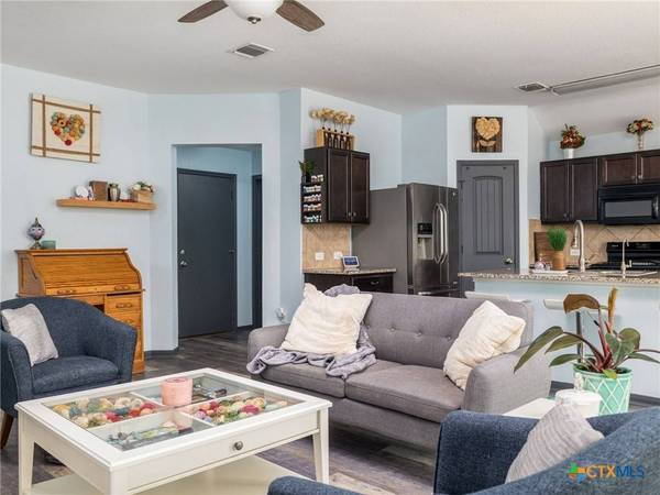 900 Hatton Hill LN, Austin, TX 78725