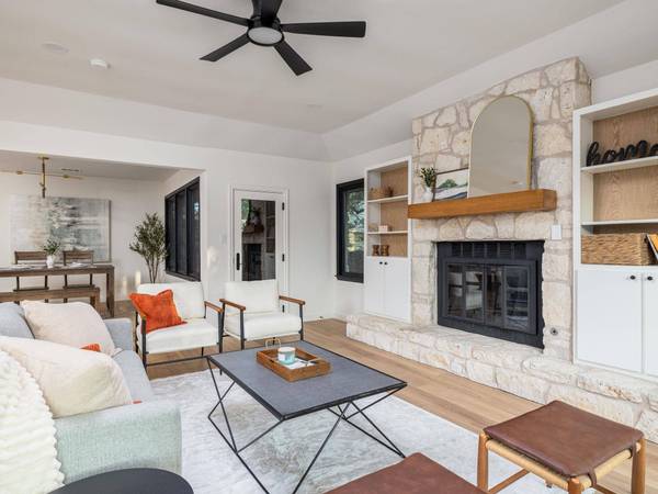 11103 Oak Knoll DR, Austin, TX 78759