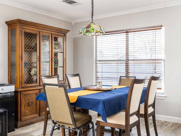 805 Betterman DR, Pflugerville, TX 78660