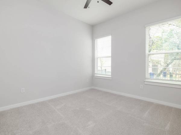 12001 Vista Parke DR #1204, Austin, TX 78726